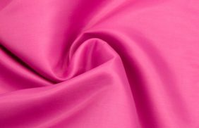 ткань подкладочная 170t 100%pe 42гр/м2 цв s304(170) розовый фуксия 150см (рул 100м) sun rise купить по цене 32.87 руб в розницу от 1 метра - в интернет-магазине Веллтекс