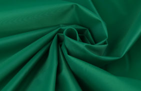 ткань курточная taffeta 190t wr/pu зеленый 109/s st купить по цене 112.58 руб в розницу от 1 метра - в интернет-магазине Веллтекс